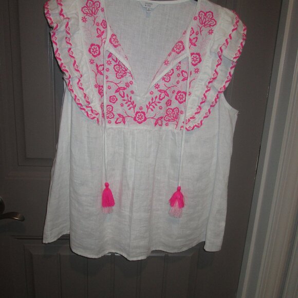 Women Crown & Ivy XL White/Pink Top, Flutter Sleeve, "V" Neck Opening w/Ties - Picture 2 of 7